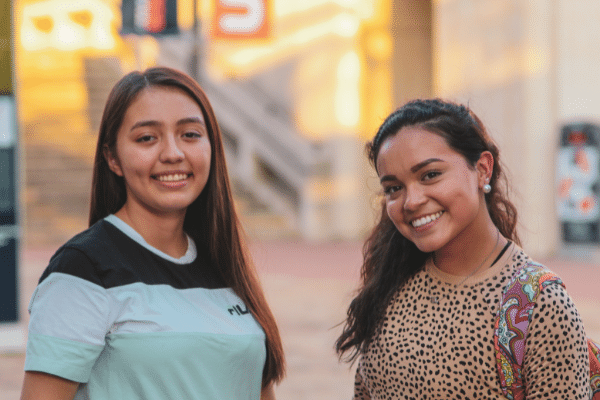 Two students in paseo